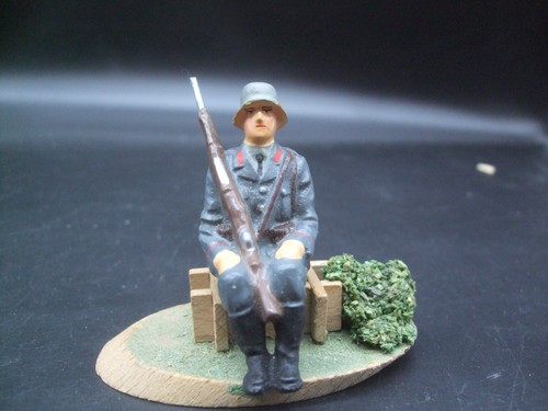 Soldat luftwaffe sitzfigur - soldat,