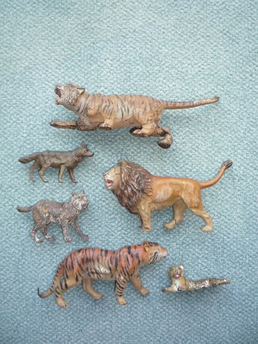 Alte tiere figuren aus - 22,