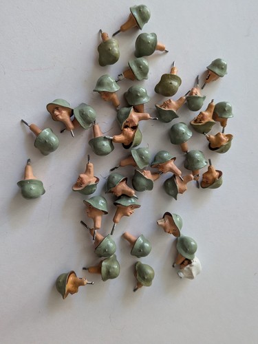 Elastolin lineol soldaten - /,